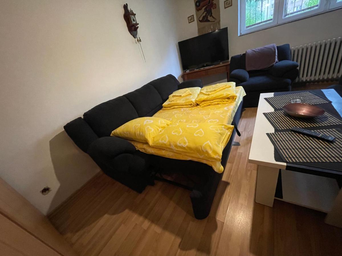 Apartman Laki&Maki Lägenhet Sarajevo Exteriör bild
